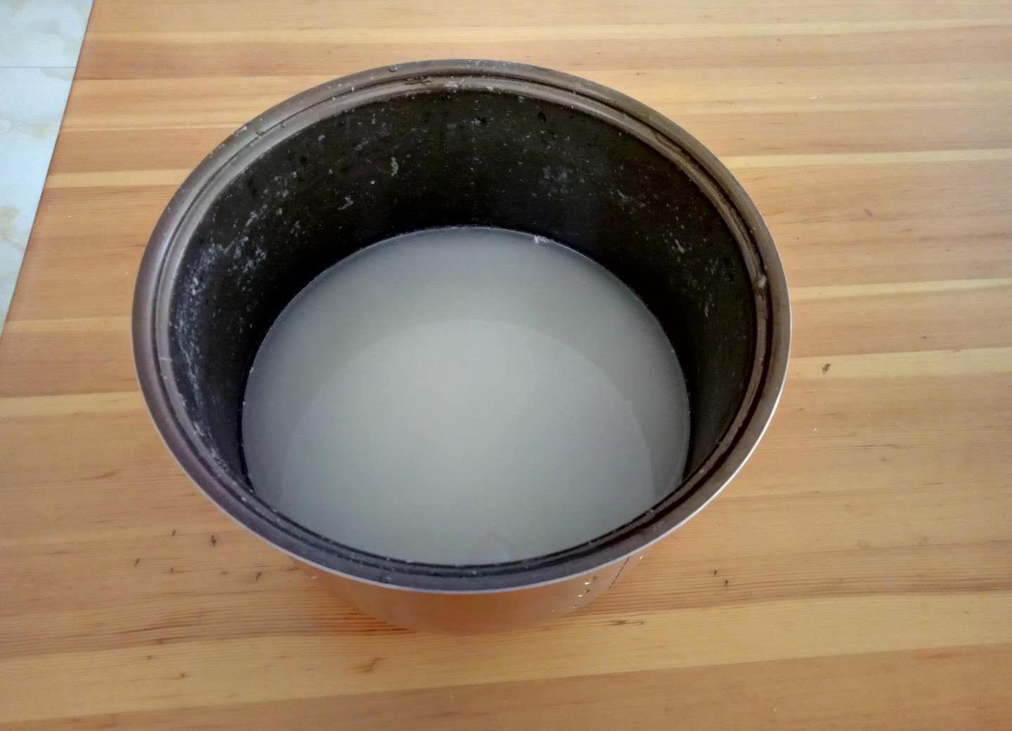 用淘米水浇花,盆里有虫怎么办?那是你方法不对,3点教会你