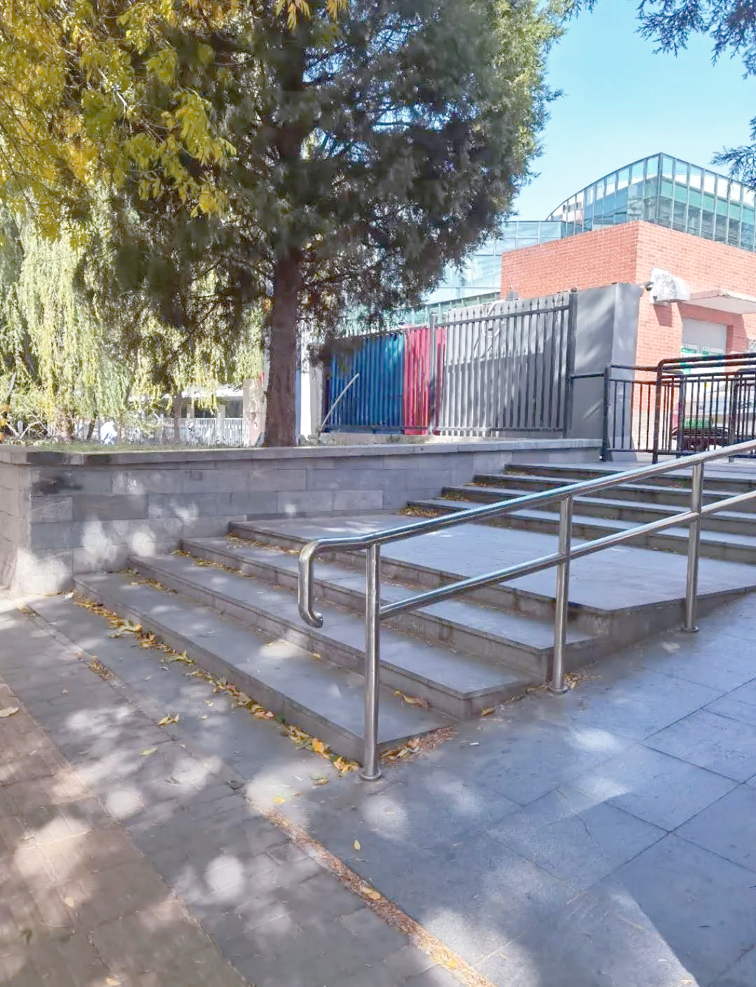 老年人建筑中的扶手设计指南:安全与舒适的结合