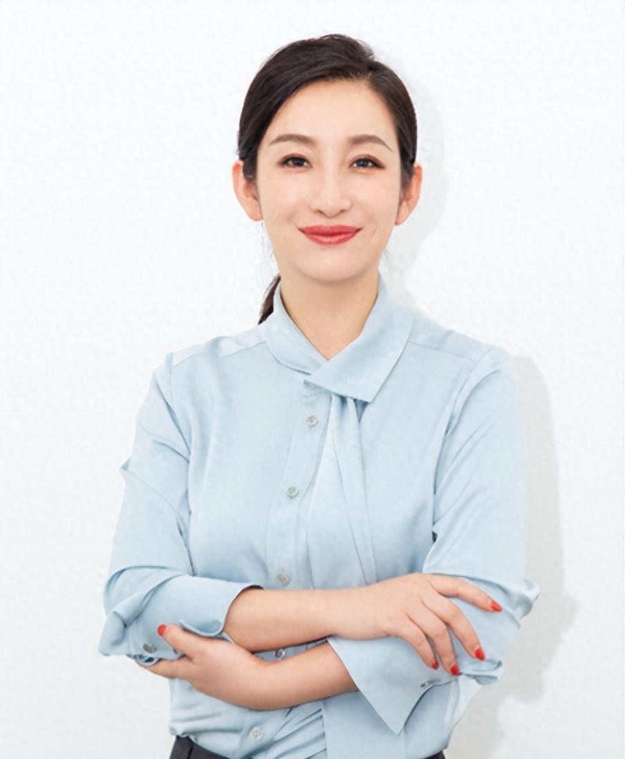 秦海璐"巨婴症儿子"已经8岁,看到长相后,网友感觉有些意外