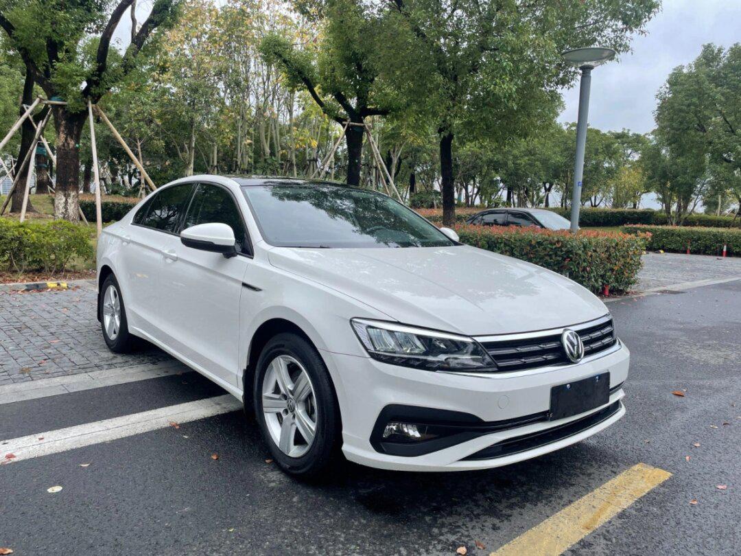 大众凌渡1.4t落地多少钱