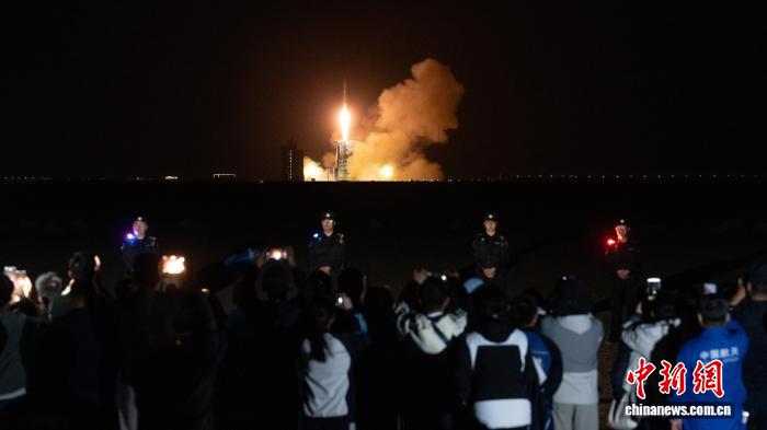 戈壁为台 山河为证：一座西部小城的航天答卷