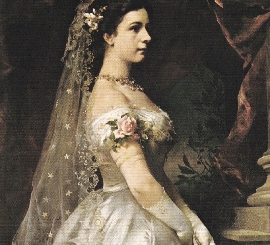 茜茜公主:玫瑰舞台下的骨子里公主