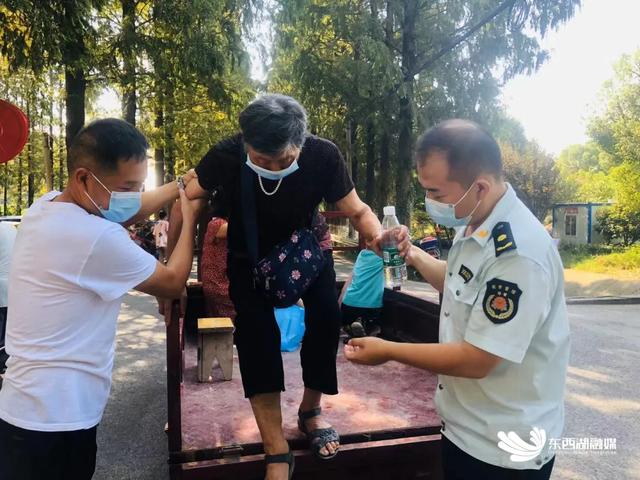东西湖区全面开展核酸检测