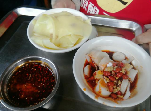 特色小吃凉粉隐于都市阡陌里的西昌符号