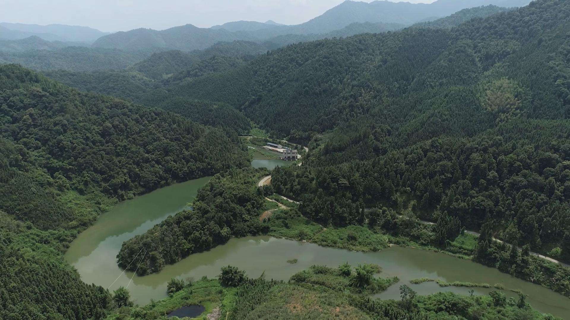 海北州热水镇图片