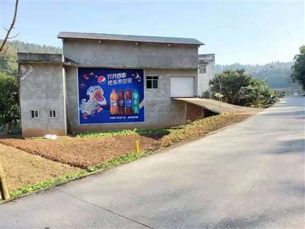 四川墙体喷绘广告,外墙挂布广告