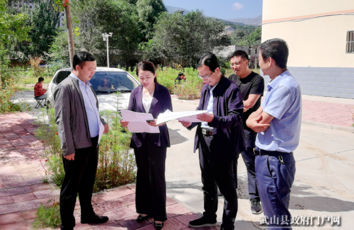 李菊霞督查城区重点项目建设用地保障工作