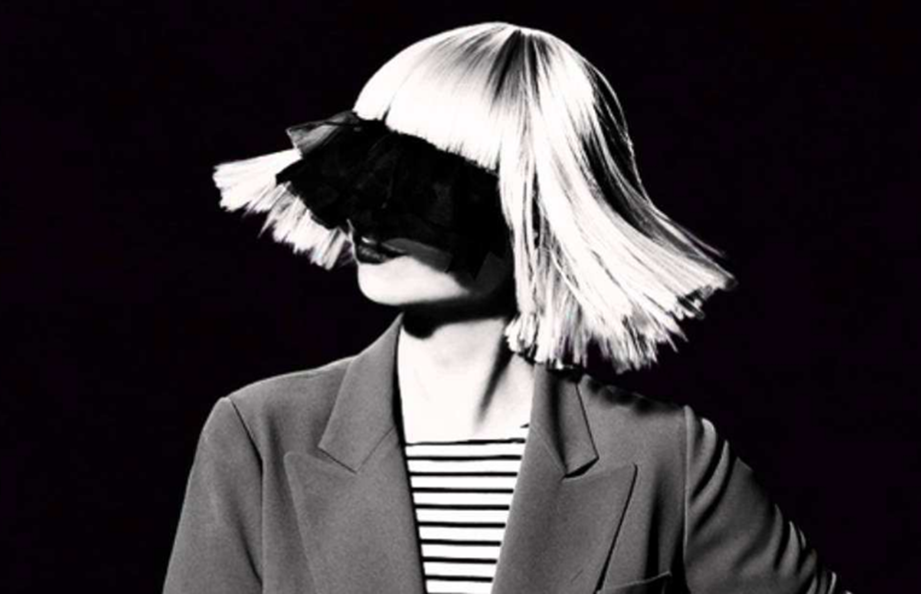 sia为什么不露脸,sia为什么叫洗牙姐