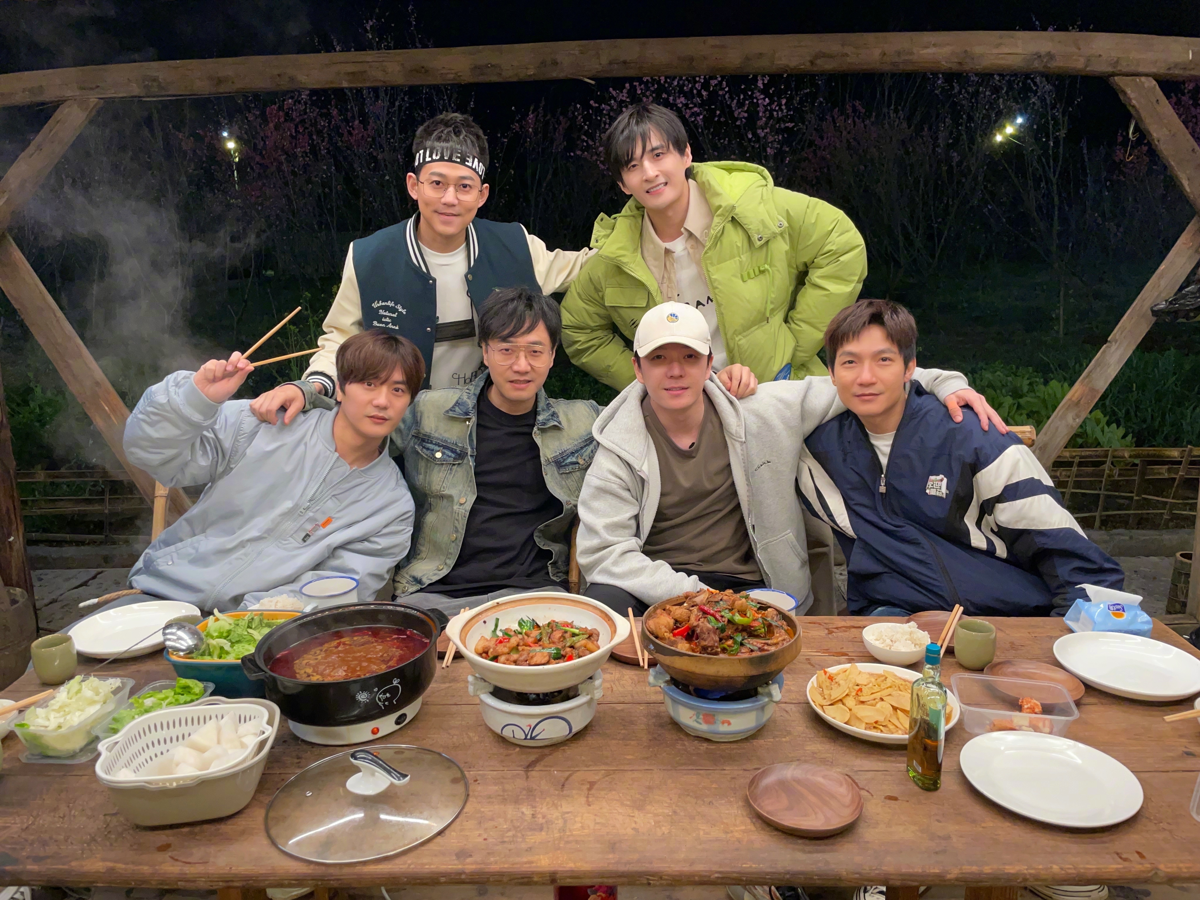 陆虎最穷时仅剩几十块钱,苏醒请吃饭魏晨送钱!张杰的做法最暖心