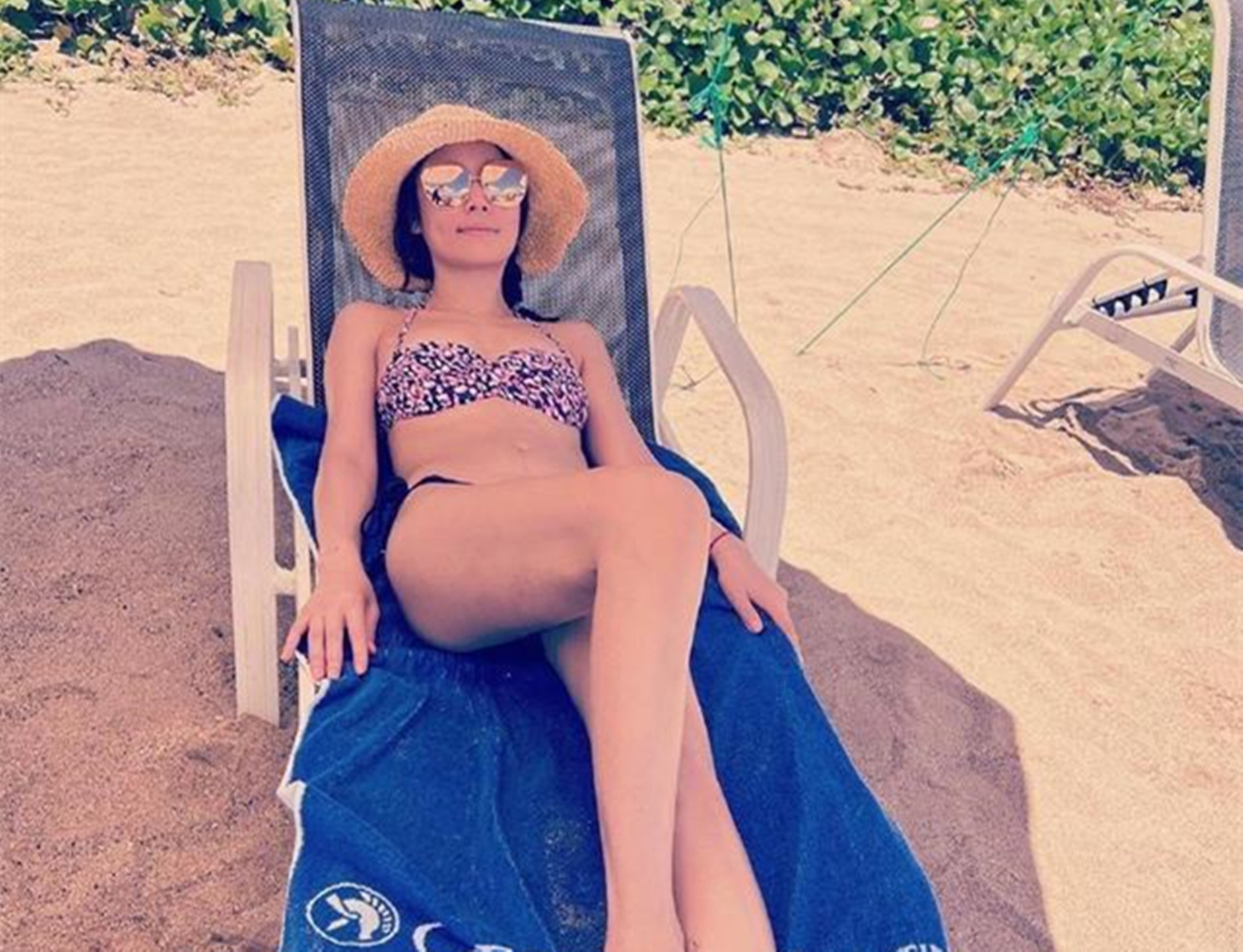 林心如早期泳衣照曝光,大玩湿身诱惑尽显好身材,网友:太劲爆!