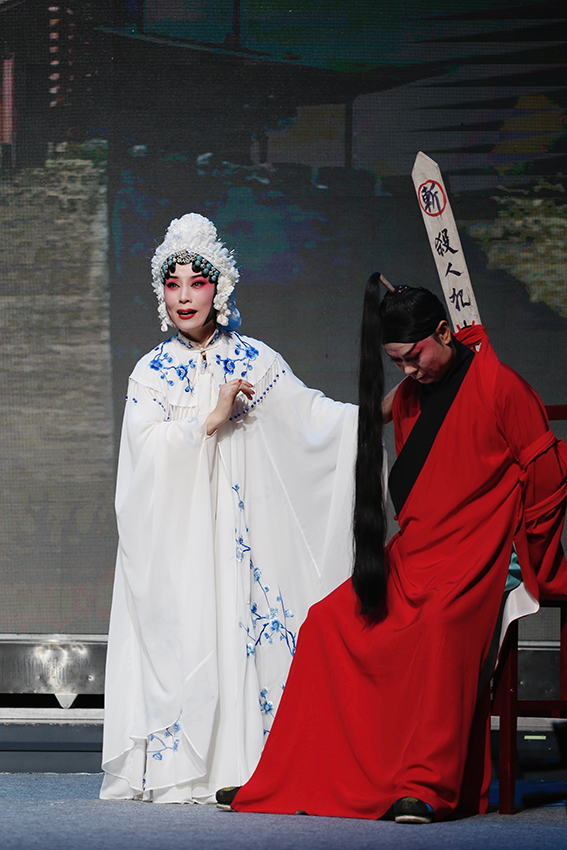 文化中国行丨"豫剧 河南坠子"两掺,沉浸式豫剧《大祭桩》催泪上演