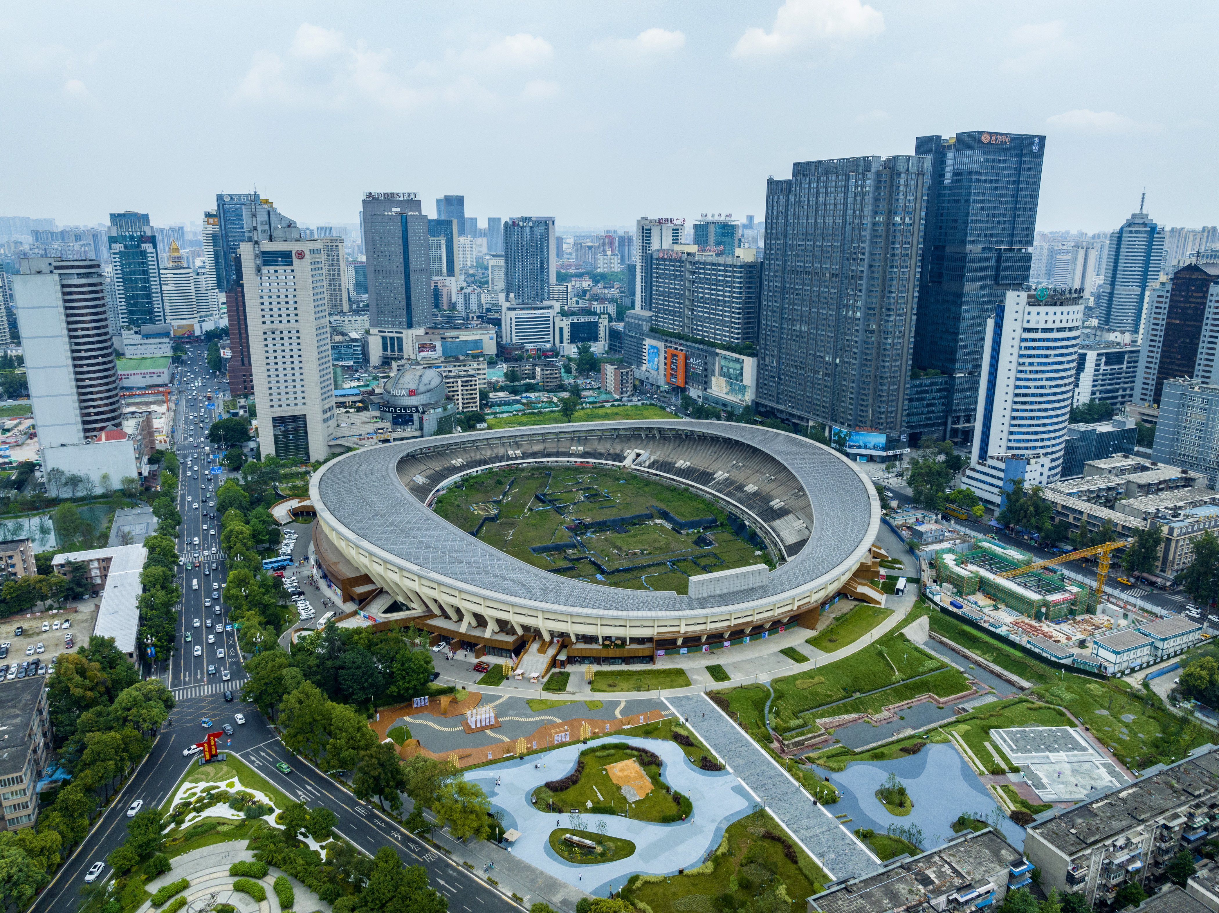 (新华全媒 )体育地标打造成都新名片