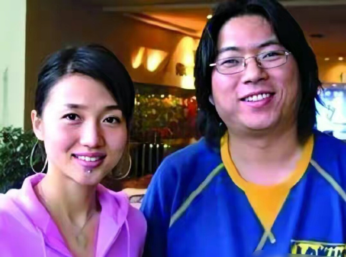 风靡《男人装》,怒怼前任高晓松,阿朵姐姐的"暴躁"人生!