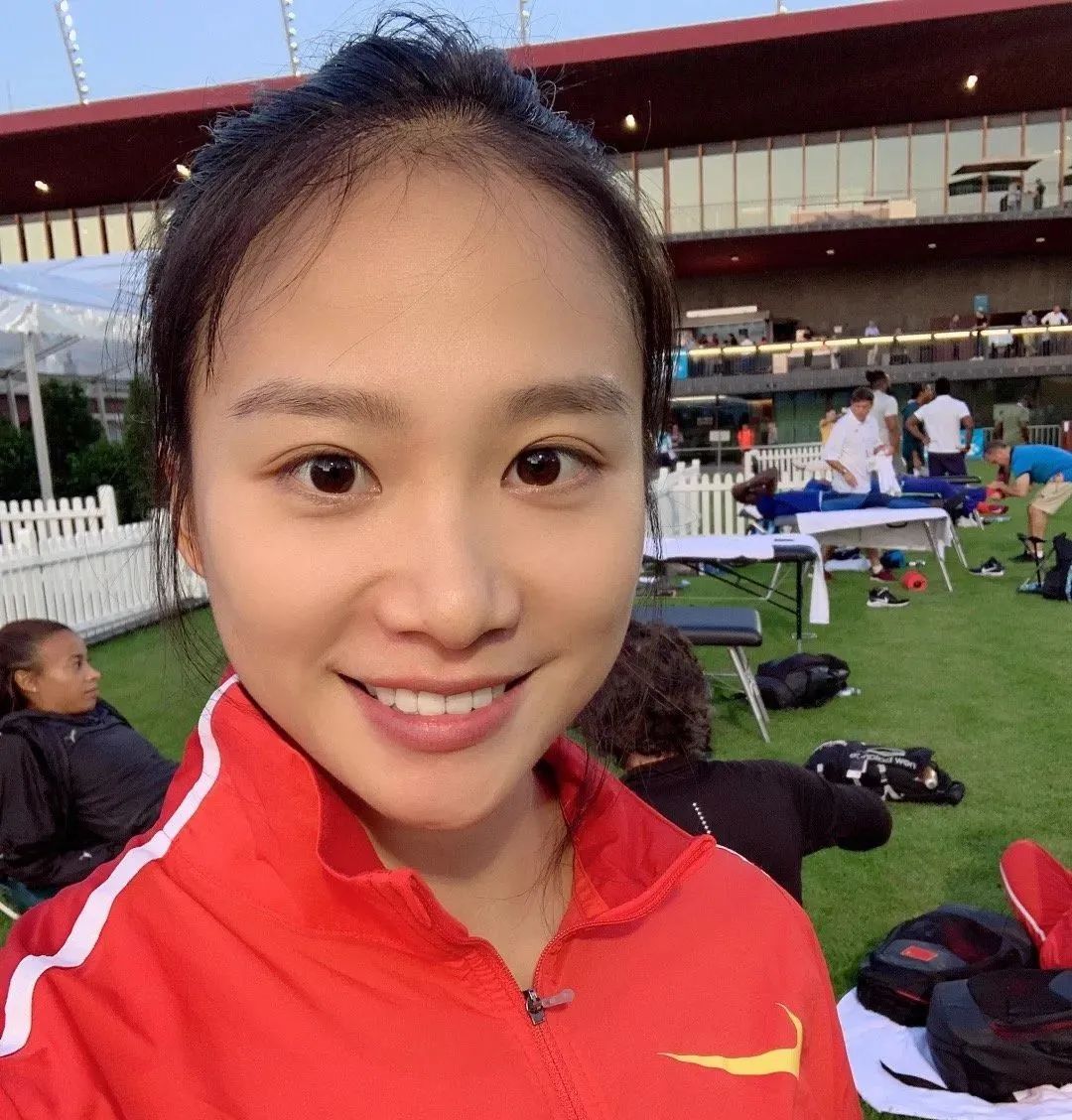 时隔21年!新化女飞人黄瑰芬:和队友创造历史最好成绩