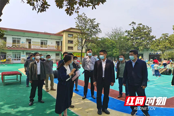 蒋湘晖开展食品安全"两个责任"包保督导工作