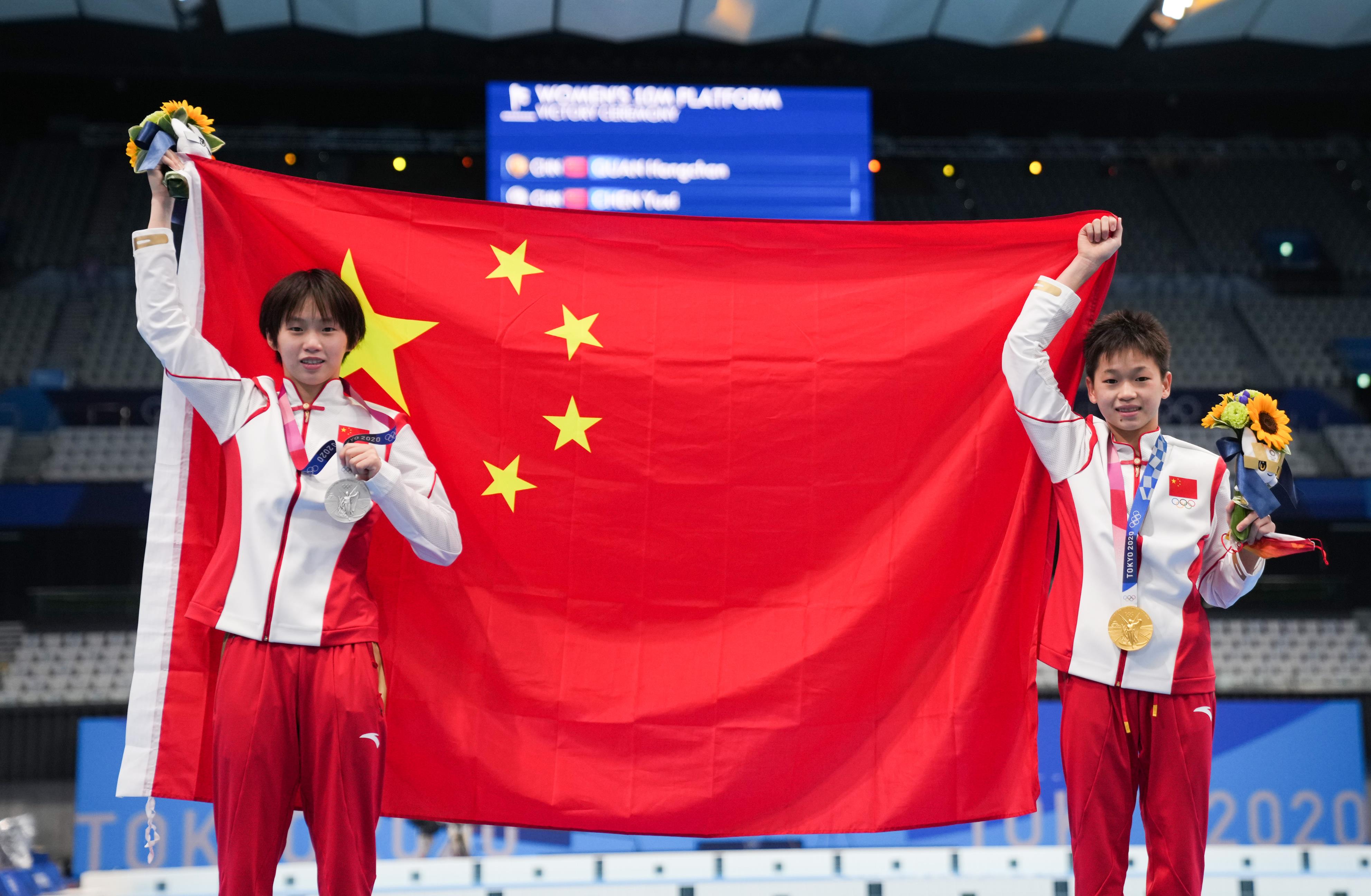 北京时间11月2日凌晨,中国跳水队传来了全红婵的最新消息!