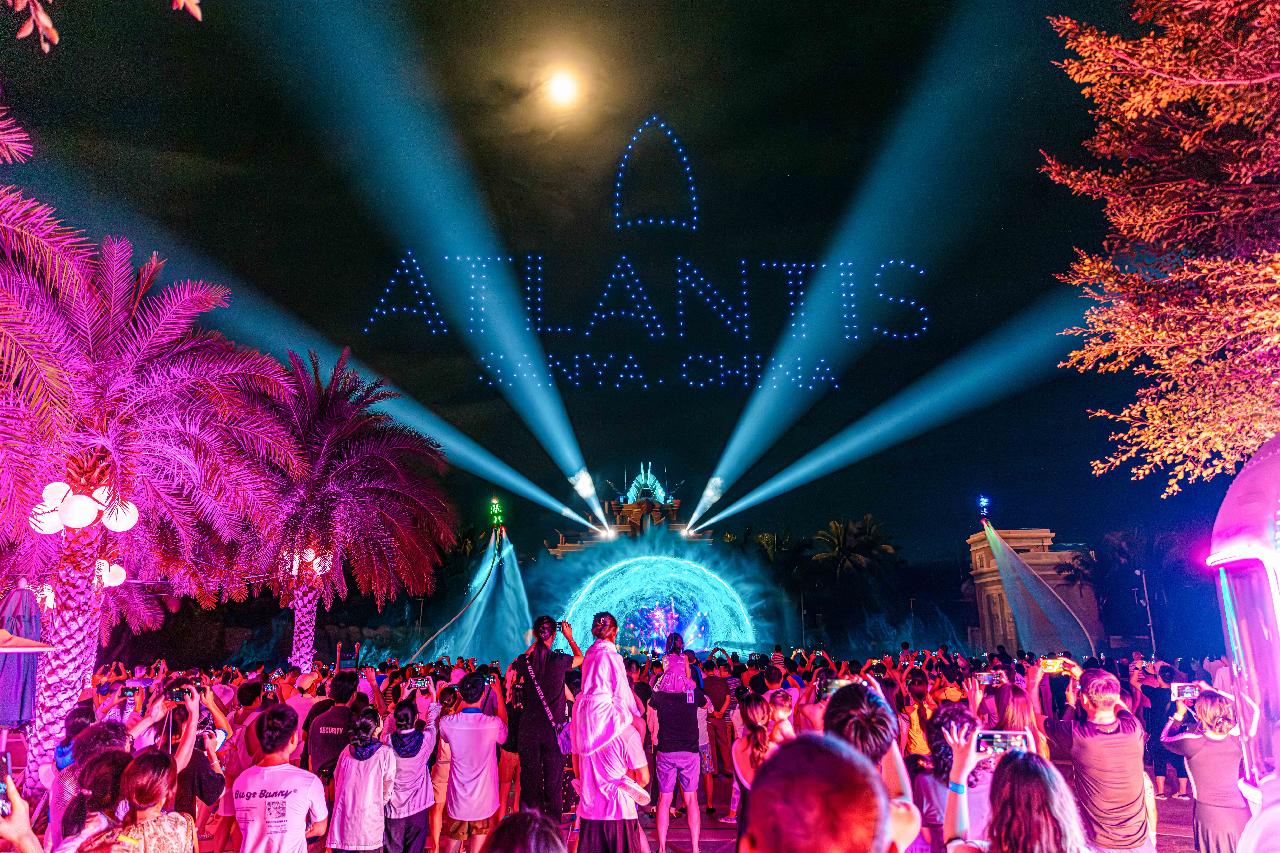 中国首位美人鱼虚拟体验官星娜带你玩转超级暑假