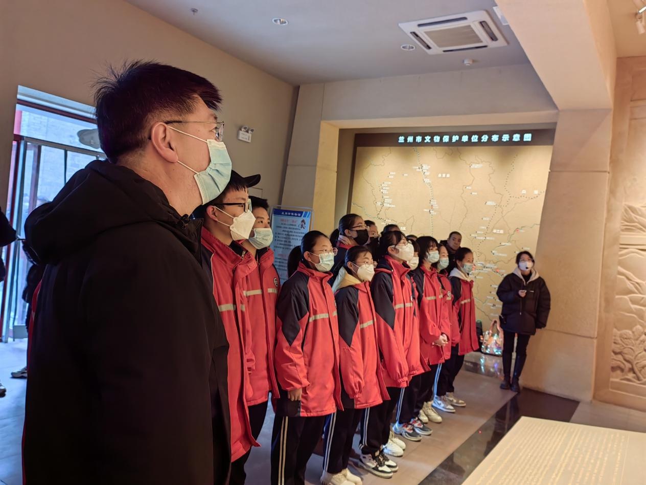 兰州市博物馆与兰州市第三中学"馆校共建"青少年综合实践基地正式挂牌