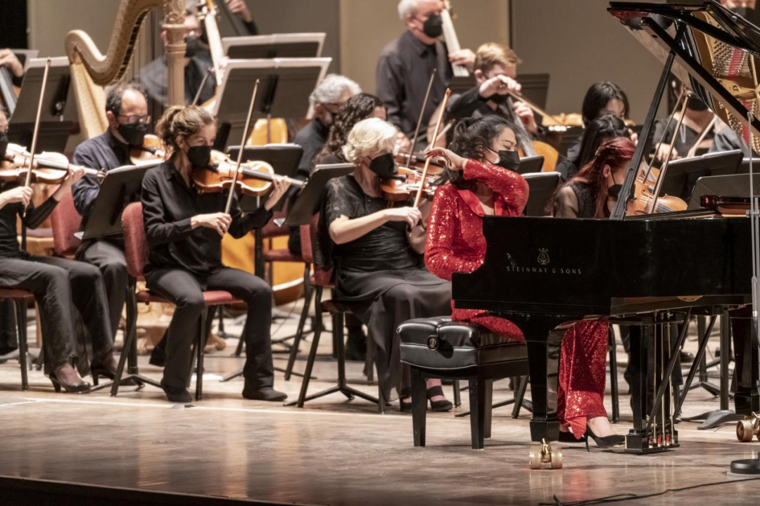 不止音乐,不止东方|凝望·东方——罗维钢琴独奏音乐会