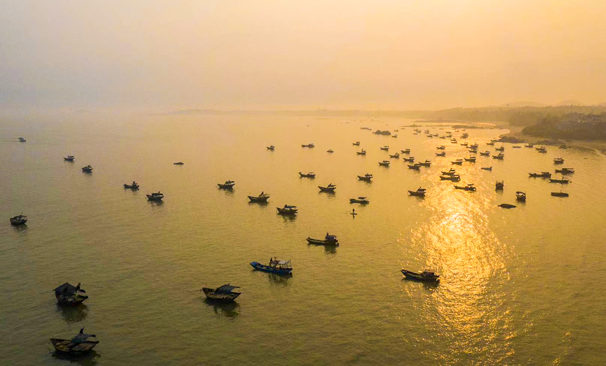 自驾广西寻找最美北部湾,走进中华白海豚之乡,遇见完美的日落