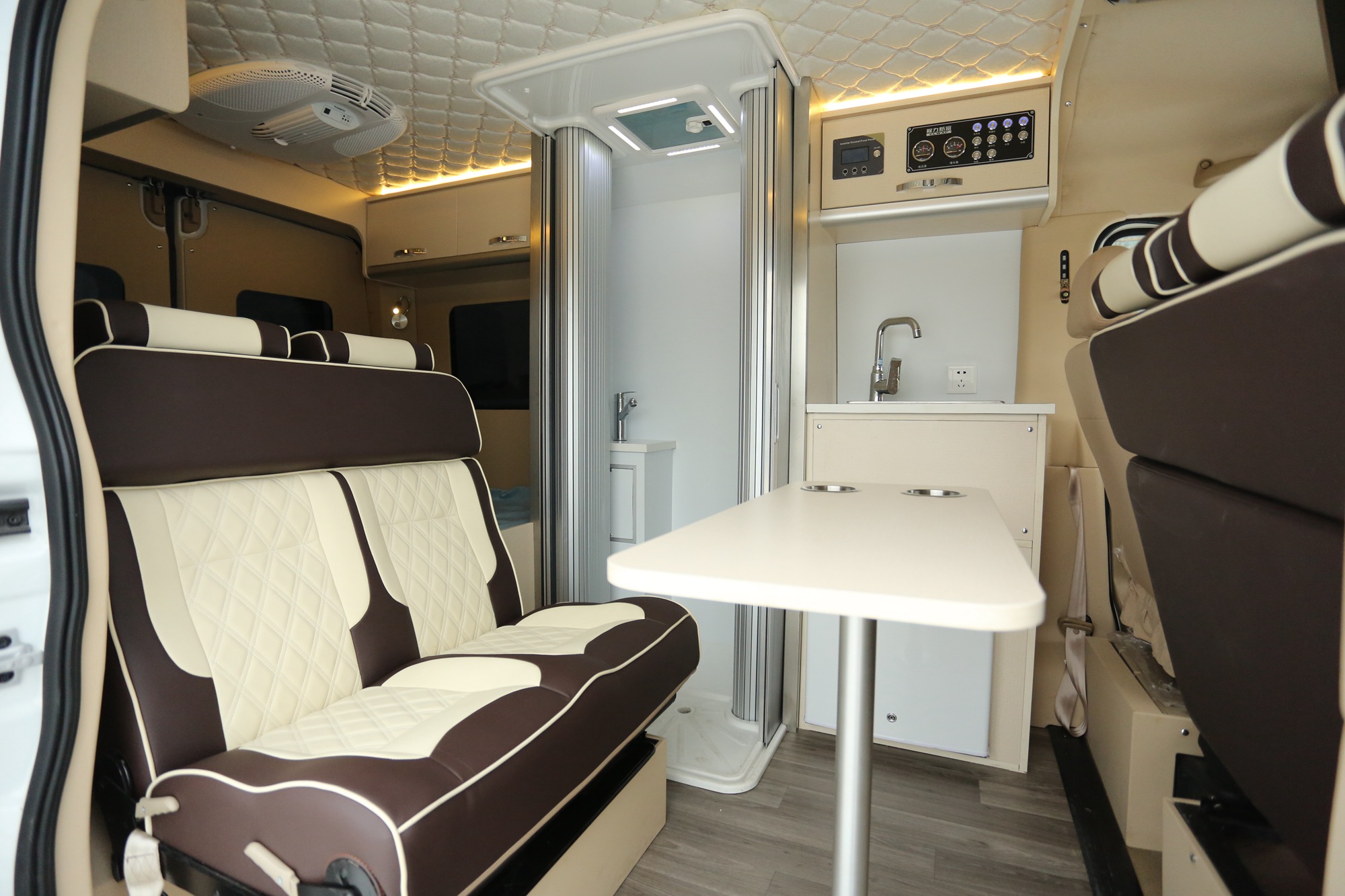 御风房车 - 热门商品专区