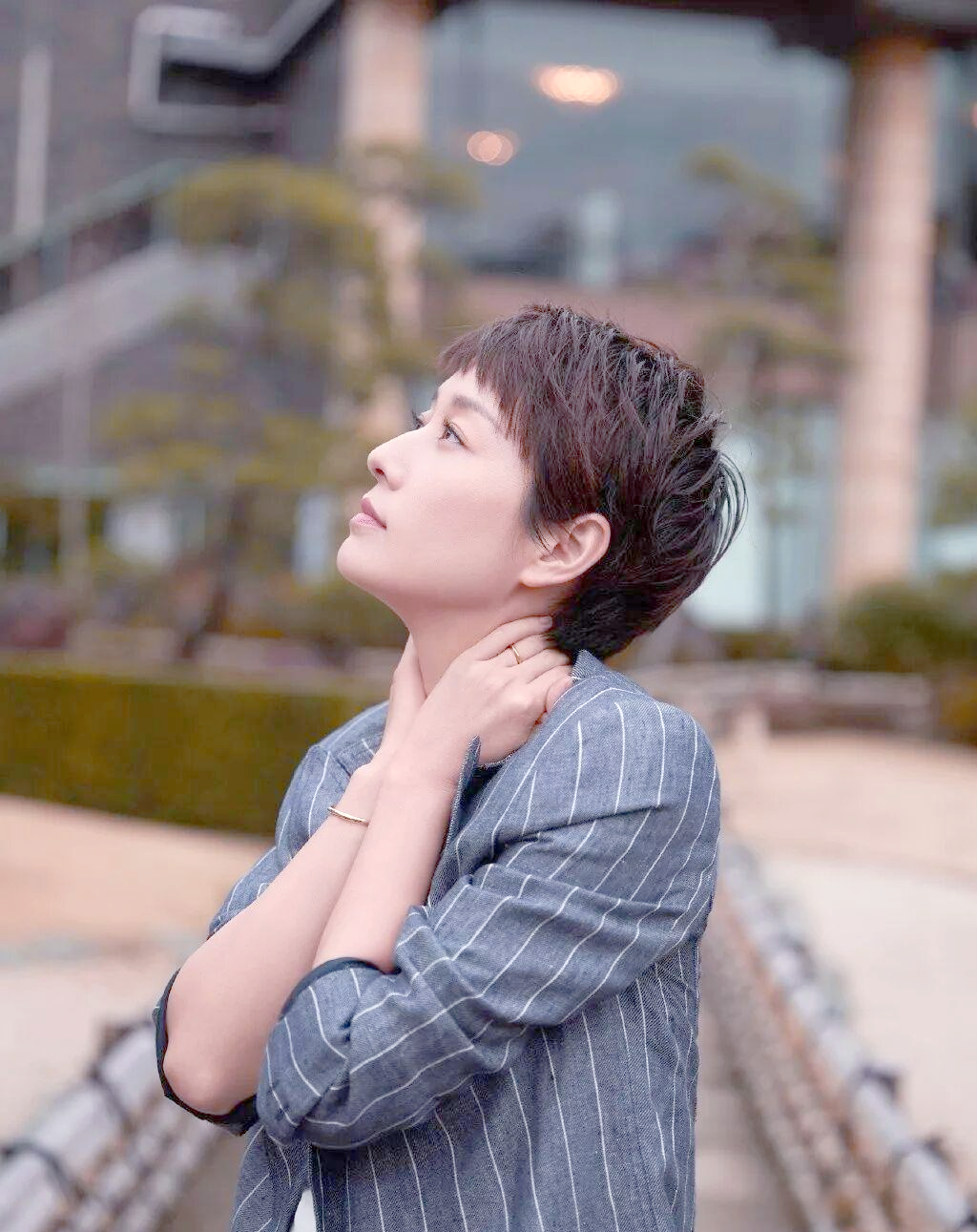 马伊琍短发造型的惊人蜕变与时尚启示