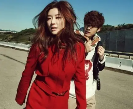 朴寒星:与崔东旭相恋12年,丈夫被爆出丑闻,如今怎样了?