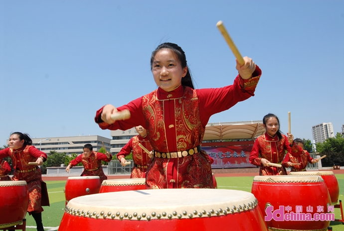 即墨华山路小学图片