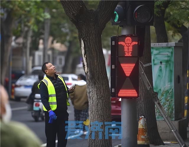 沙漏红绿灯图片