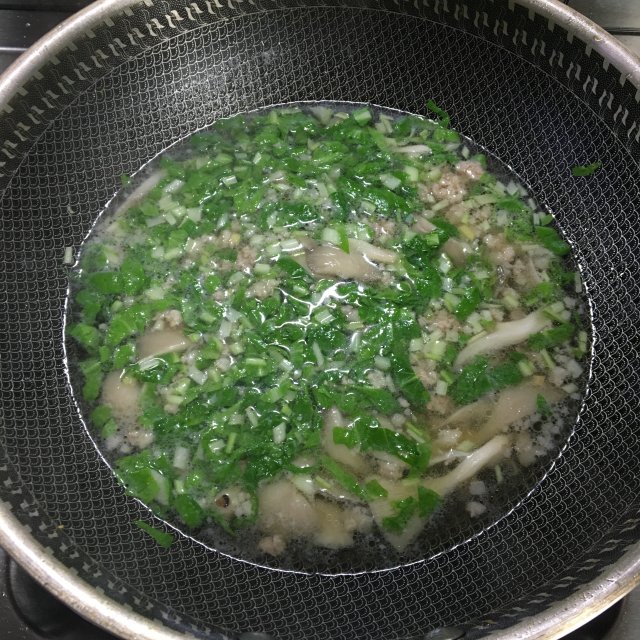 肉末平菇青菜汤,美味快手汤