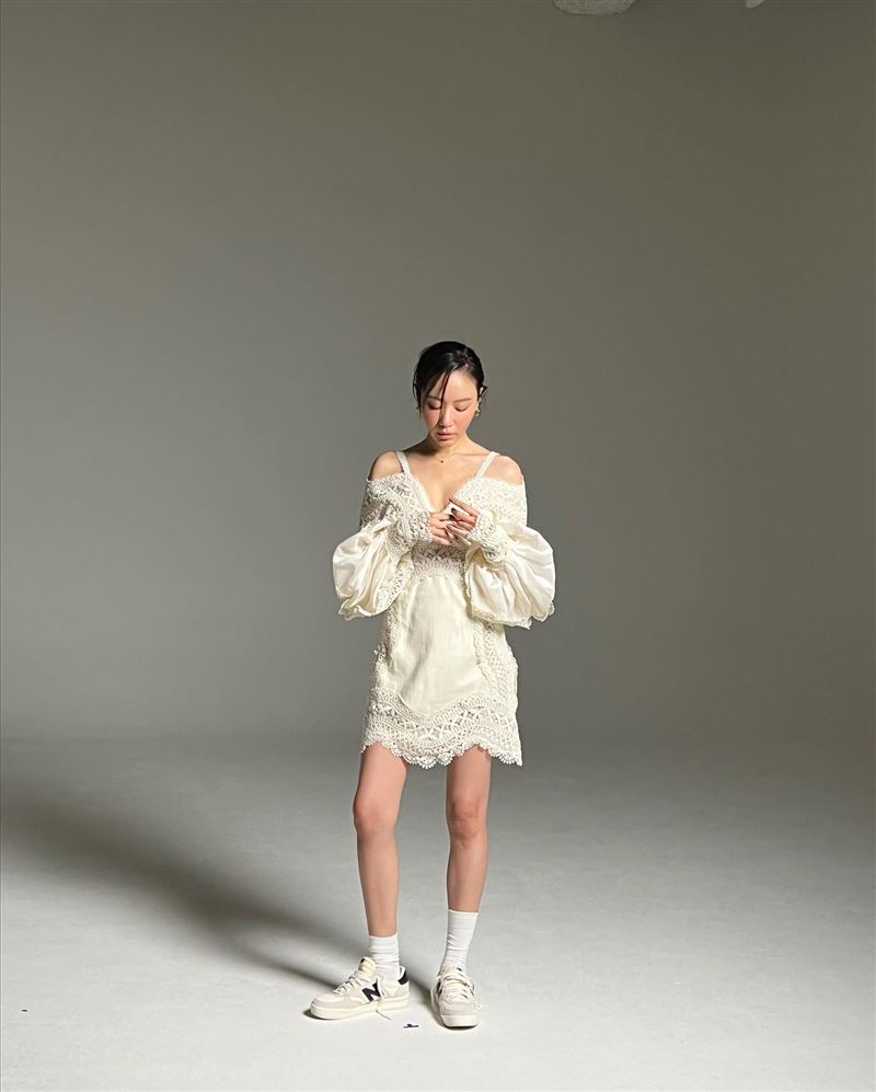 《丑女大翻身》女主金亚中近照曝光,身材堪比16年前纤细身材