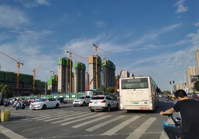 从热门到无生意,的士的蛋糕最后被分了,我只能说:自取其辱