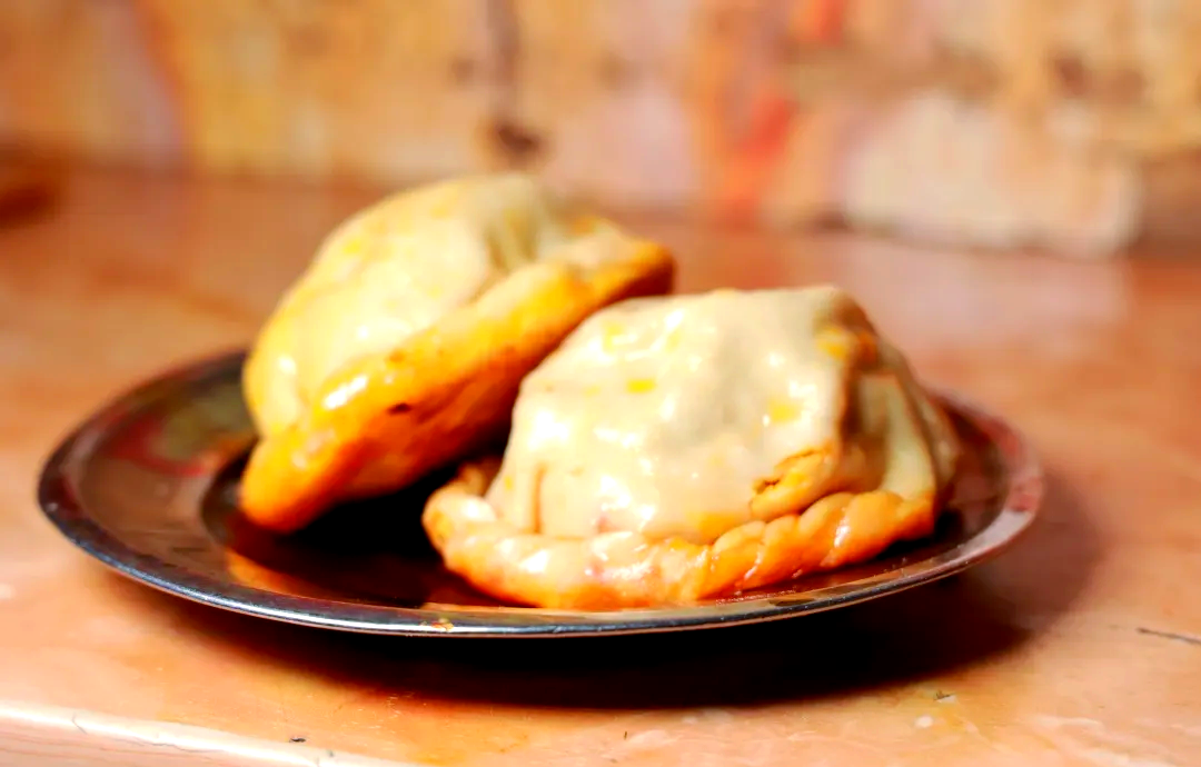 威宁小粑粑:一口家乡味,难以忘怀的美食体验