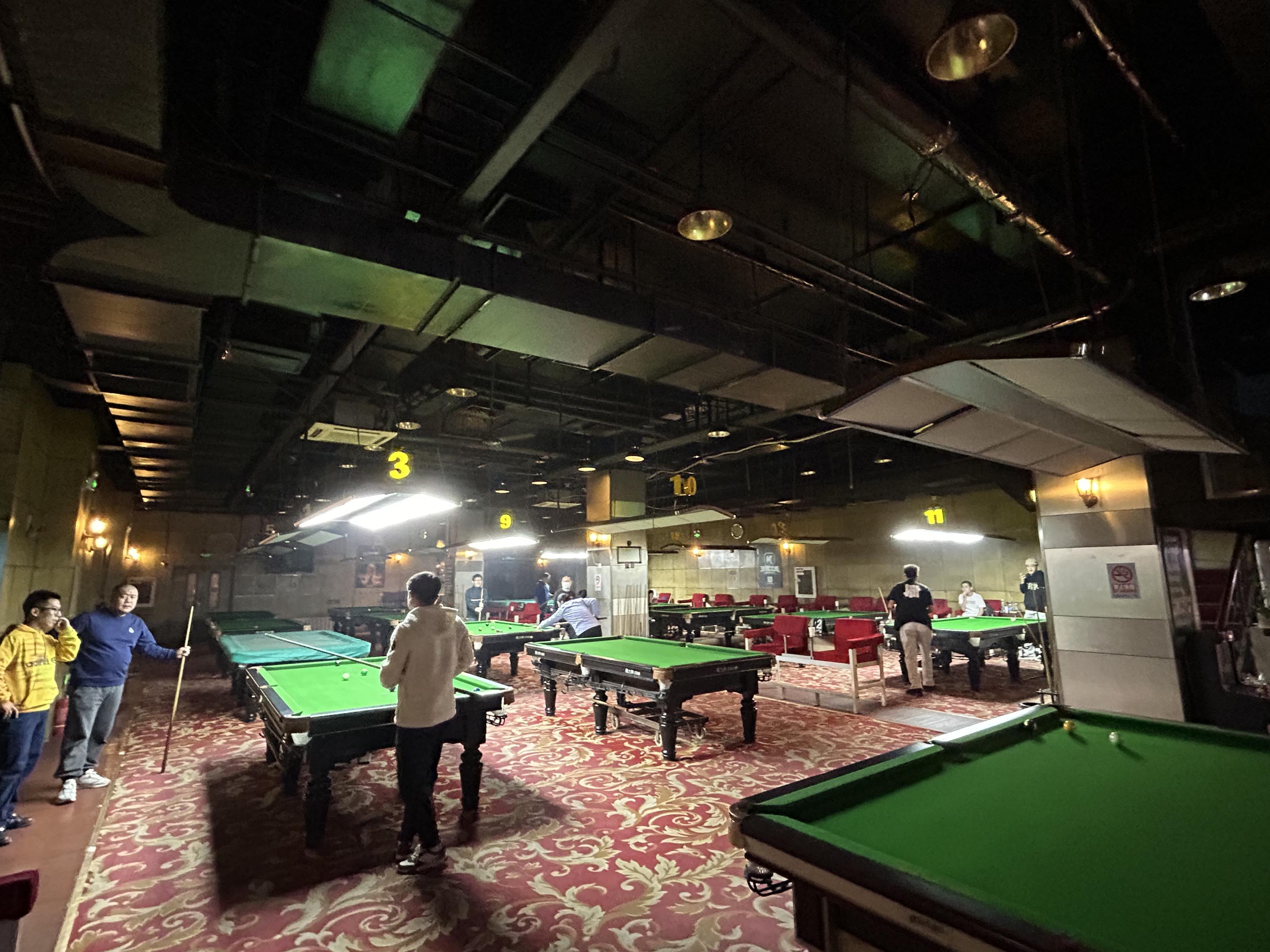 健身过大年|过节打台球 既活动筋骨又增进感情