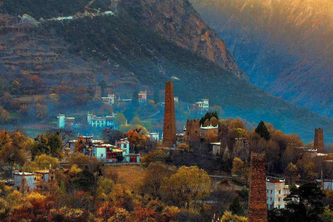 五一游四川 到甘孜州丹巴美人谷体验"五彩"魅力