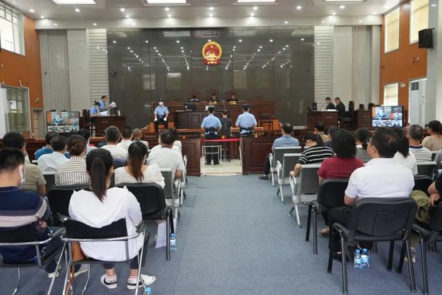 受贿348万!百色市统计局原党组书记,局长李更生受贿案一审开庭