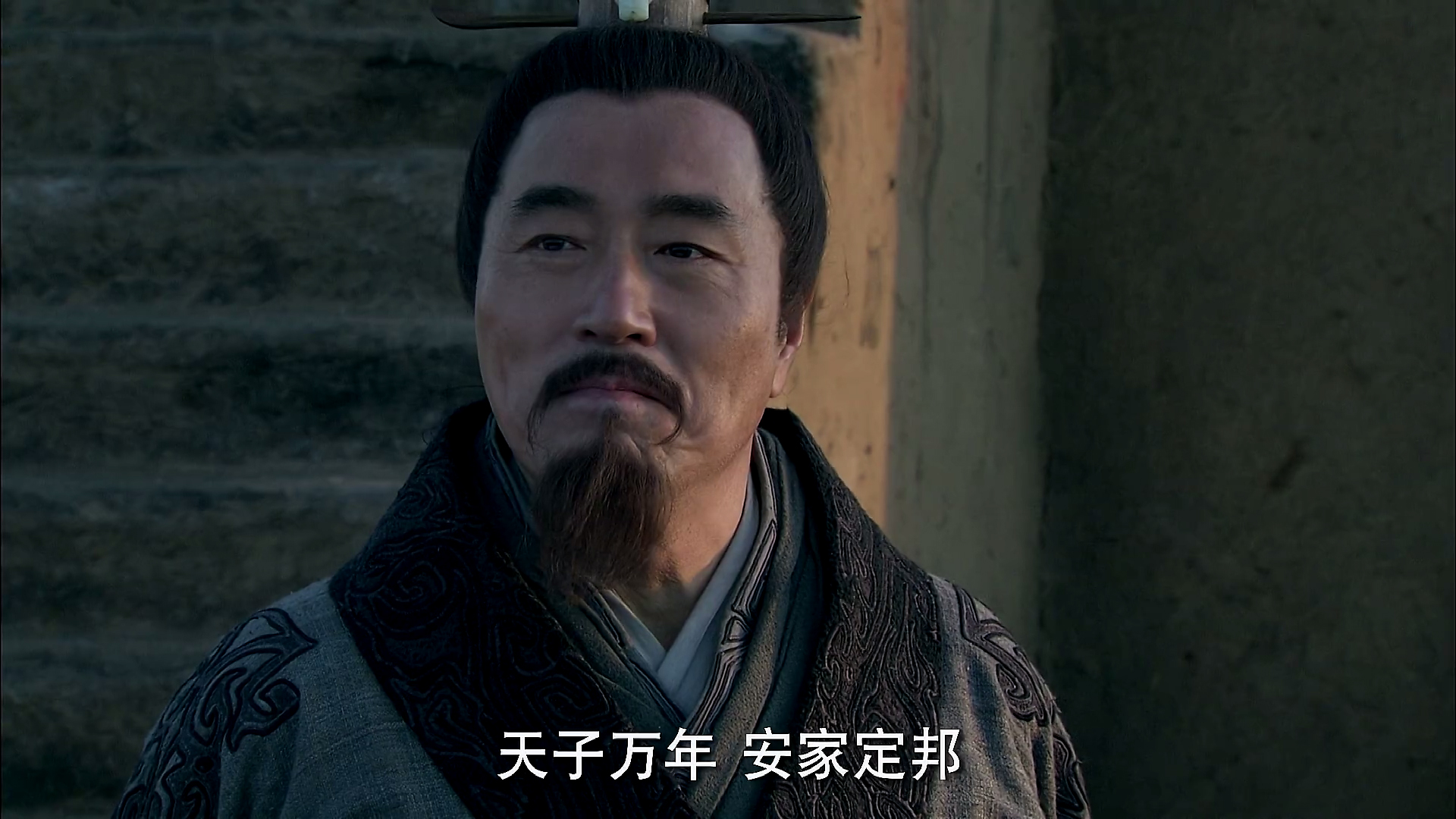 汉惠帝刘盈问萧何:"谁可以接替丞相之位?"萧何:皇上给我下套