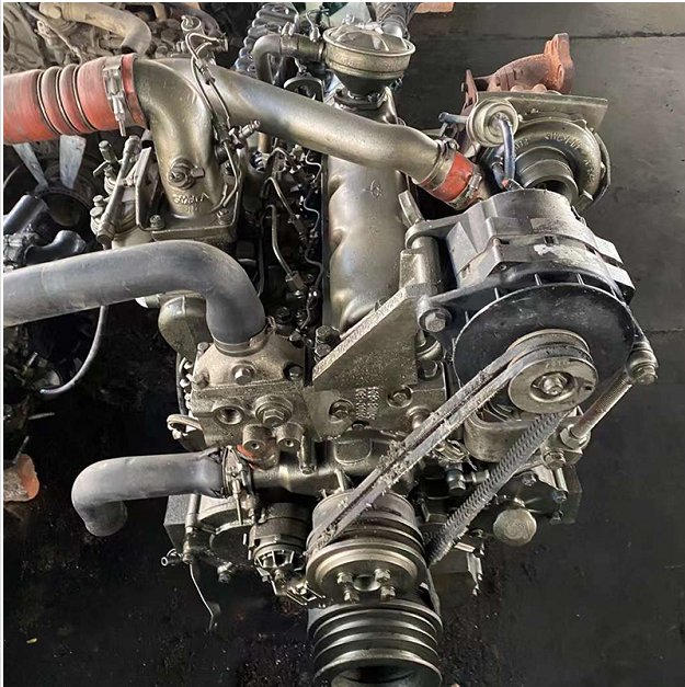 玉柴6105发动机总成