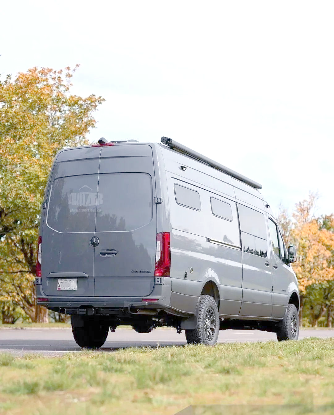 探索精彩纷呈的房车改装方案