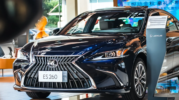 雷克萨斯es260卓越版