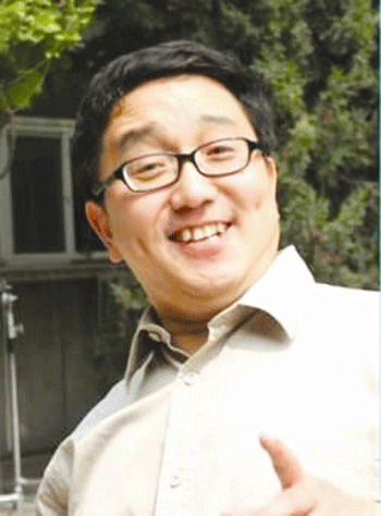 演员句号:再婚娶小11岁妻子"丫蛋",让丧子的岳父母晚年不流泪