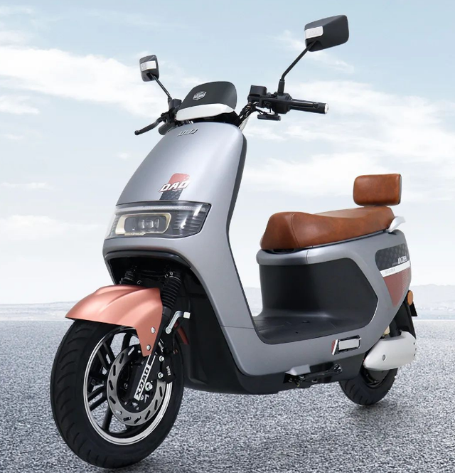 小刀发布n5山区版电动车,硬朗有型,配航天动力电机,续航80公里