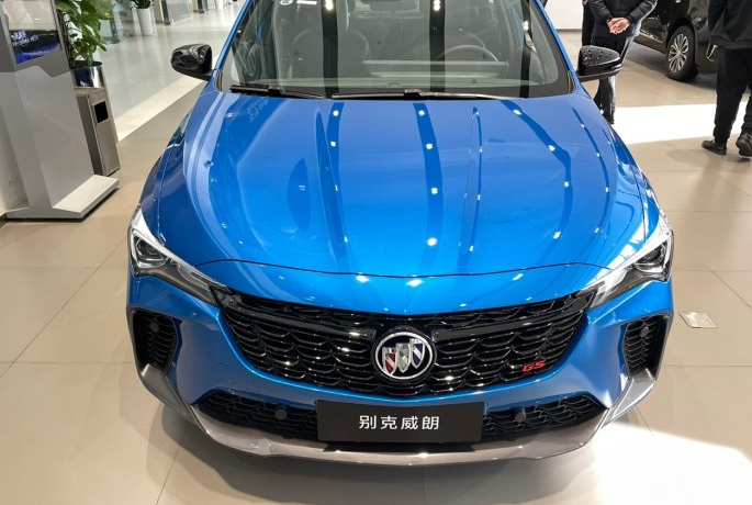 一抹深海蓝 让人难忘 别克威朗pro gs店内打卡