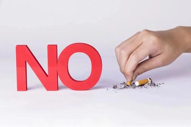 口腔健康保卫战之中老年篇，怎么样让一口好牙陪您到老？