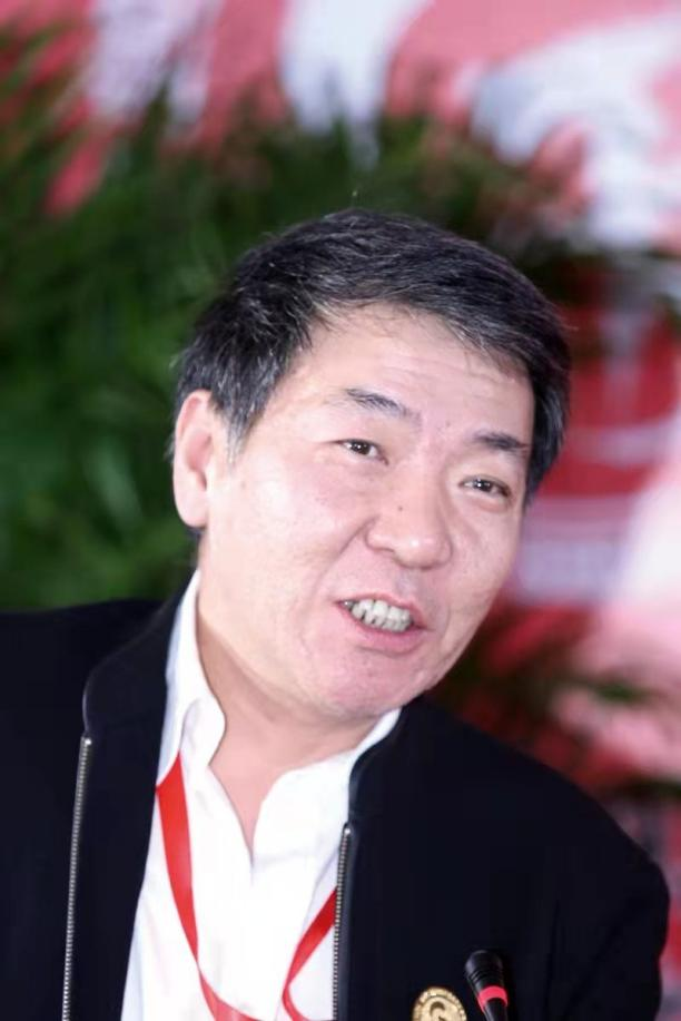 中国人的故事|《甄嬛传》开播十年!导演郑晓龙:古装剧也需反映时代