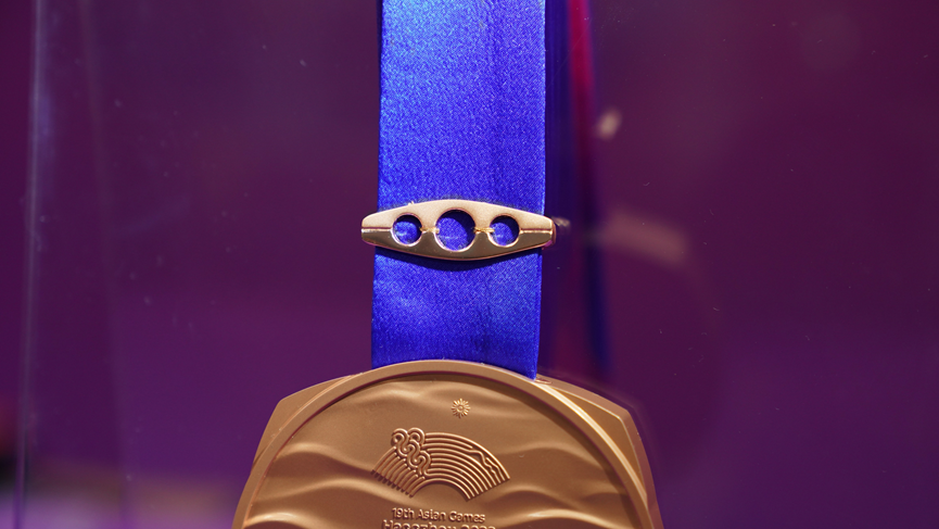 杭州亚运会金牌图片