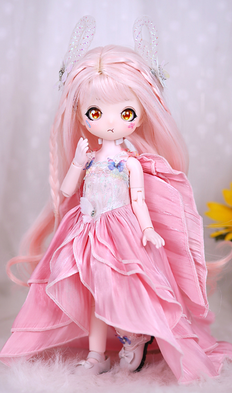 采用最优质的面料和精致的手工制作,给每个天使系列洋娃娃创造一个