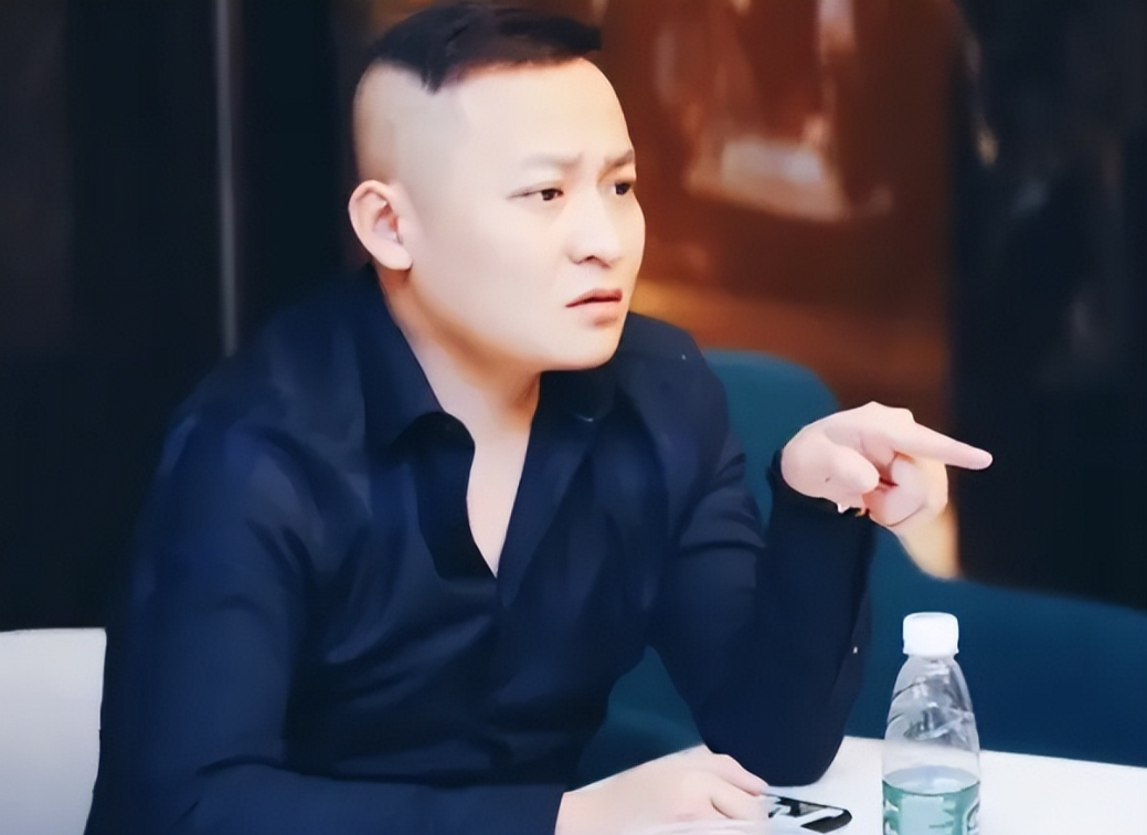 网红老方丈连麦天津李四,二子爷,被要求给辛巴道歉,当场急眼