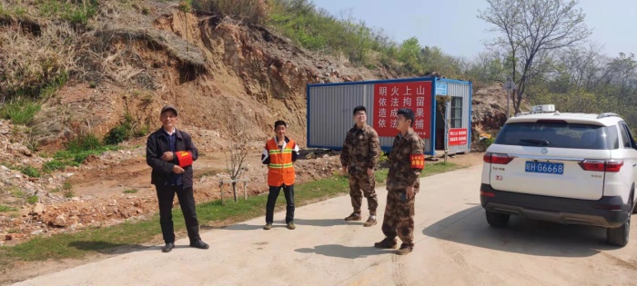 怀宁县茶岭镇纪委督查森林防火,倡导文明祭祀