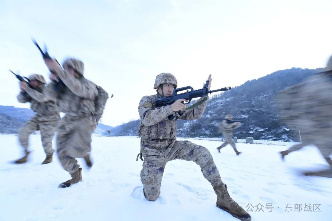 东风快递员雪地大练兵